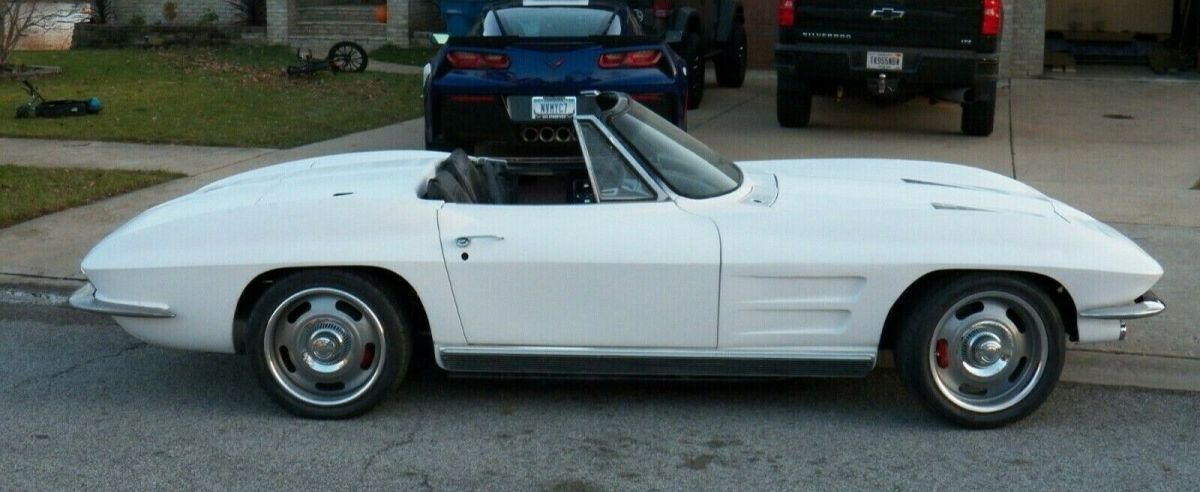 1963 Chevrolet Corvette Coupe - photo 2