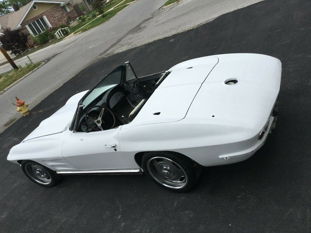 1963 Chevrolet Corvette Coupe - photo 4