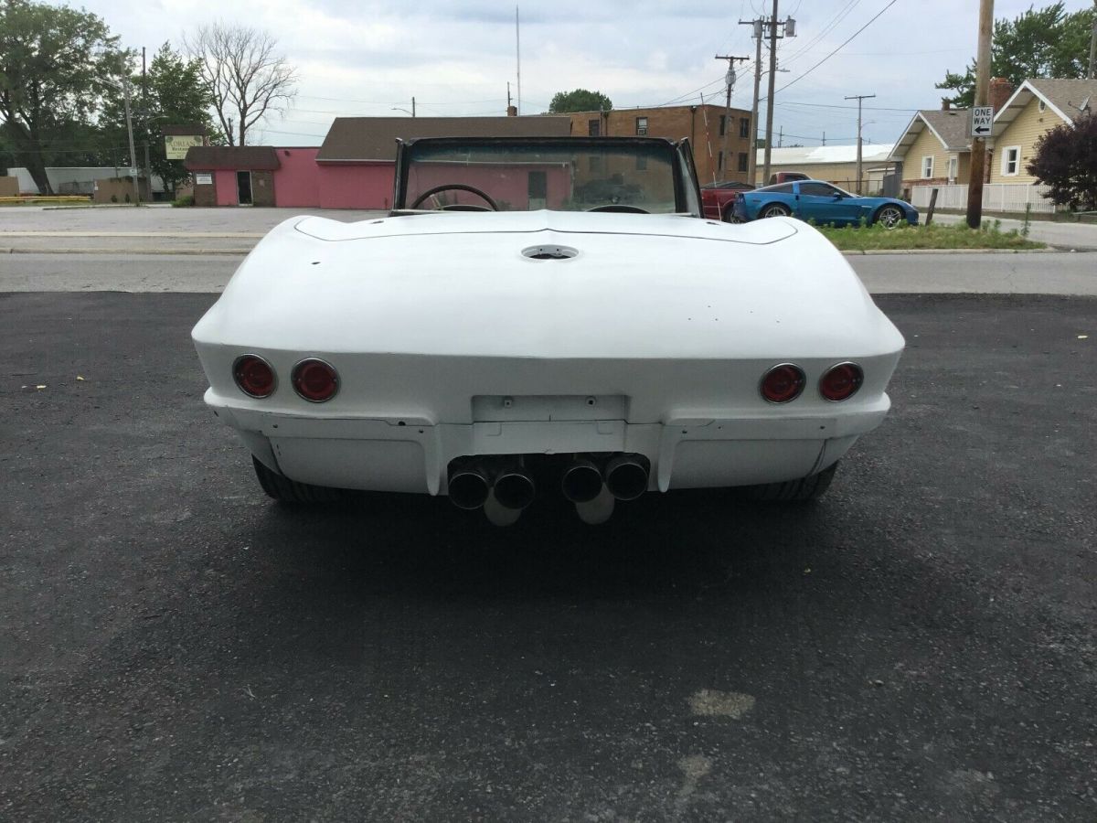 1963 Chevrolet Corvette Coupe - photo 9