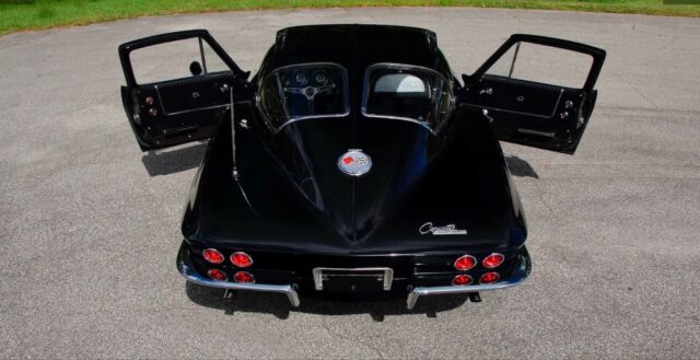 1963 Chevrolet Corvette Coupe Split Window Fuel Injected 360HP 1963 Chevrolet Corvette