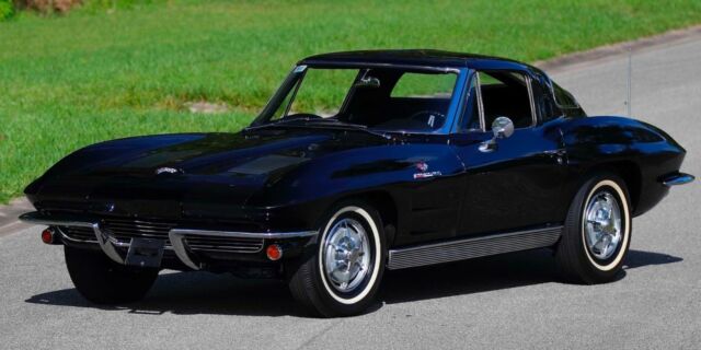 1963 Chevrolet Corvette - photo 4