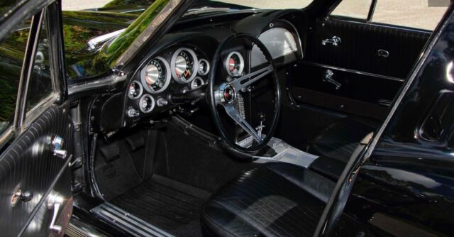 1963 Chevrolet Corvette - photo 7