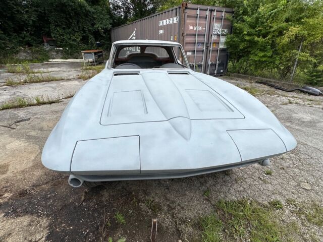 1963 Chevrolet Corvette - photo 12