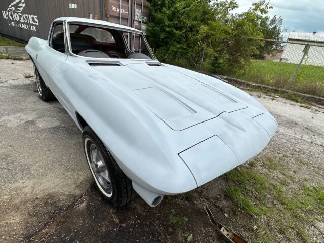 1963 Chevrolet Corvette - photo 3