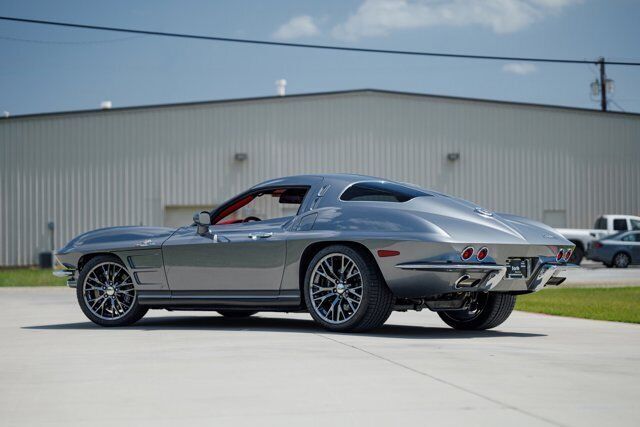 1963 Chevrolet Corvette CRC Split Window Full Carbon Fiber Body Custom - photo 10