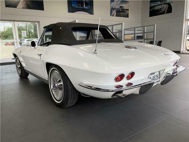 1963 Chevrolet Corvette Fuel-Injected - photo 4