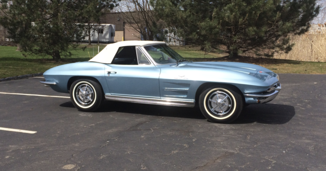 1963 Chevrolet Corvette Convertible - photo 4
