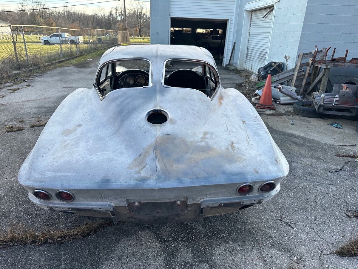 1963 Chevrolet Corvette - photo 4