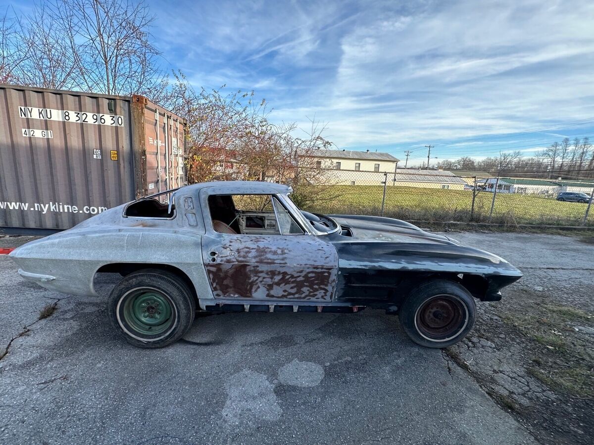1963 Chevrolet Corvette - photo 7