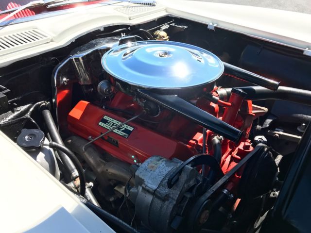 1963 Chevrolet Corvette Restored*#sMatch250hp*Auto*White/Red*SplitWindow - photo 8