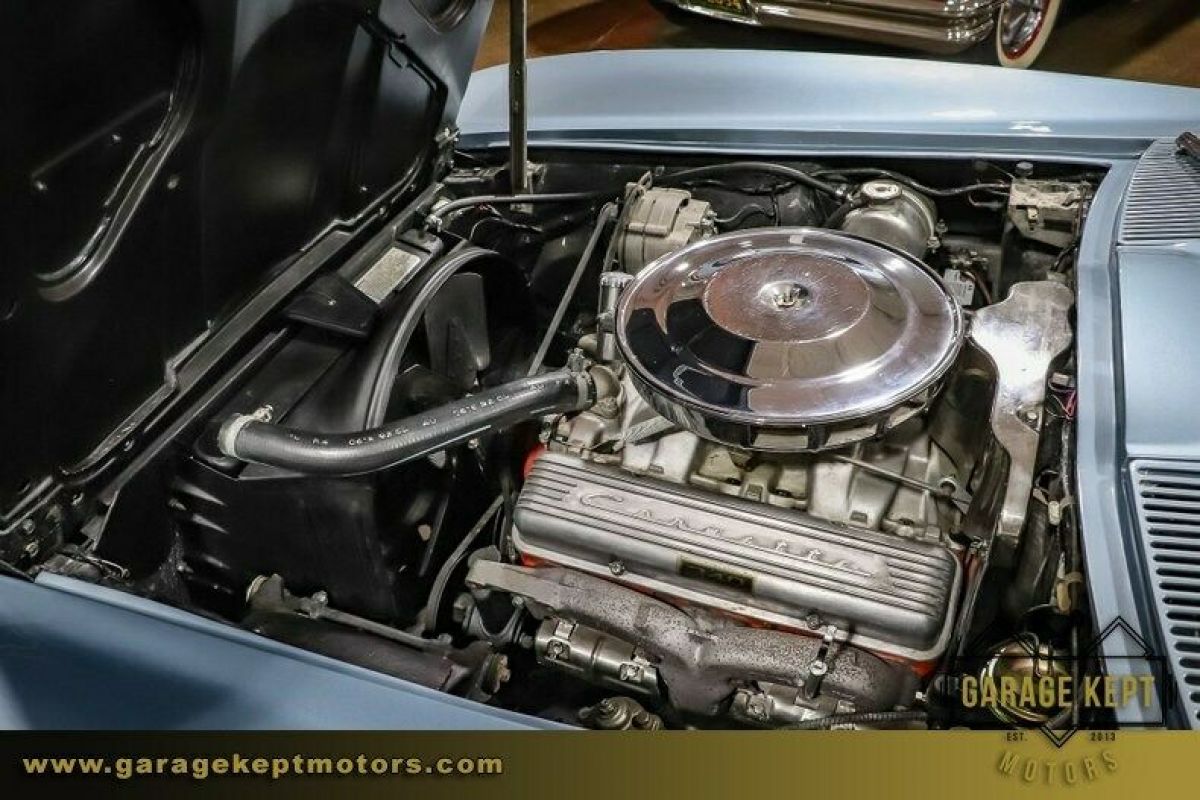 1963 Chevrolet Corvette Roadster - photo 9