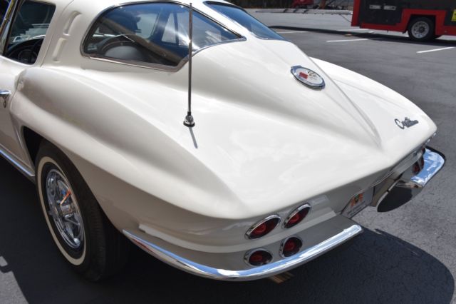 1963 Chevrolet Corvette Split Window #'s Matching 327CI 300HP 4 Speed - photo 10