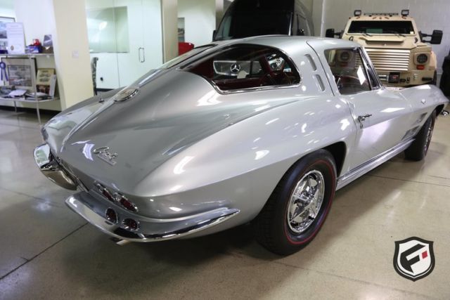 1963 Chevrolet Corvette - photo 3