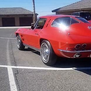 1963 Chevrolet Corvette Split Window! 327/340 HP! 76,000 Original Miles!!! - photo 4