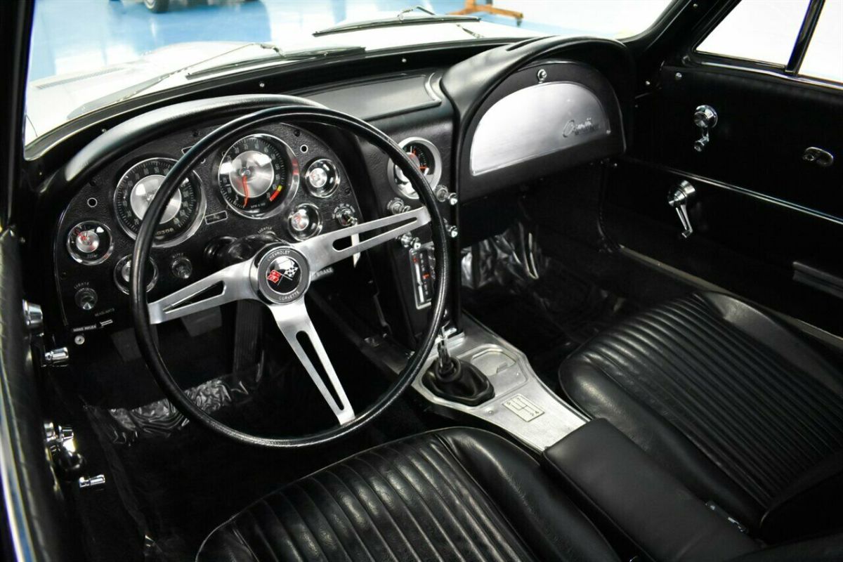 1963 Chevrolet Corvette - photo 2
