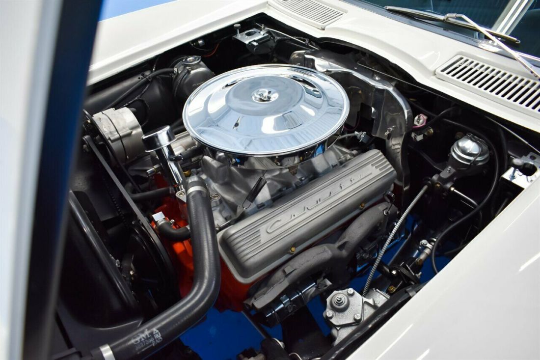 1963 Chevrolet Corvette - photo 3