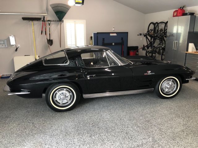 1963 Chevrolet Corvette Split-Window Coupe 360HP Fuelie 1963 Chevrolet Corvette Sting Ray