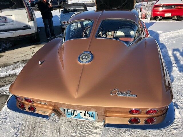 1963 Chevrolet Corvette 2 Door Coupe - photo 9