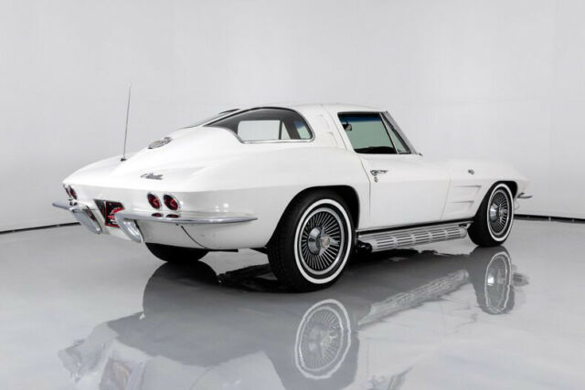 1963 Chevrolet Corvette Split Window - photo 10