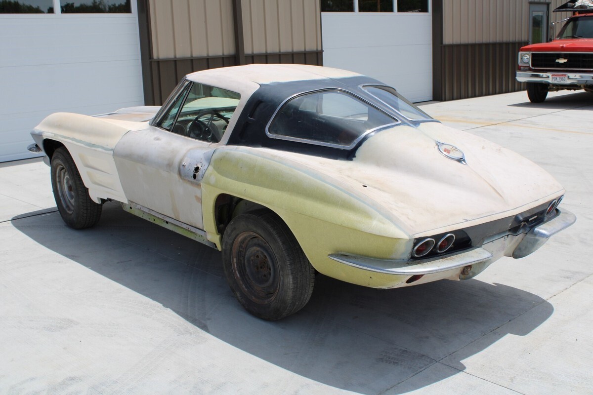 1963 Chevrolet Corvette - photo 2