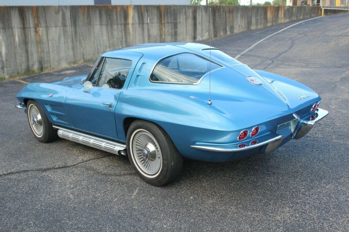 1963 Chevrolet Corvette Split Window - photo 2