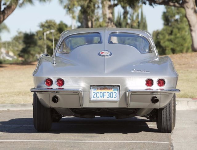 1963 Chevrolet Corvette stingray - photo 3