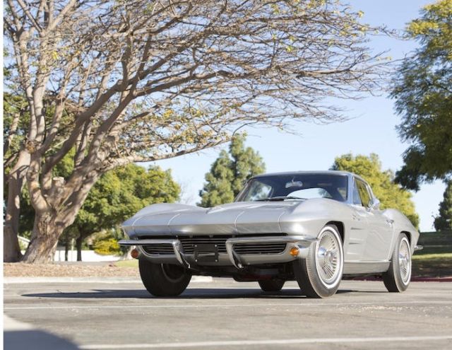 1963 Chevrolet Corvette stingray - photo 7