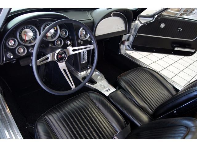 1963 Chevrolet Corvette - photo 2