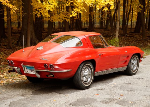 1963 Chevrolet Corvette Sting Ray Split Window Coupe - photo 2