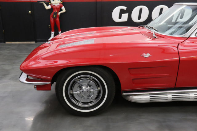 1963 Chevrolet Corvette Sting Ray - photo 11