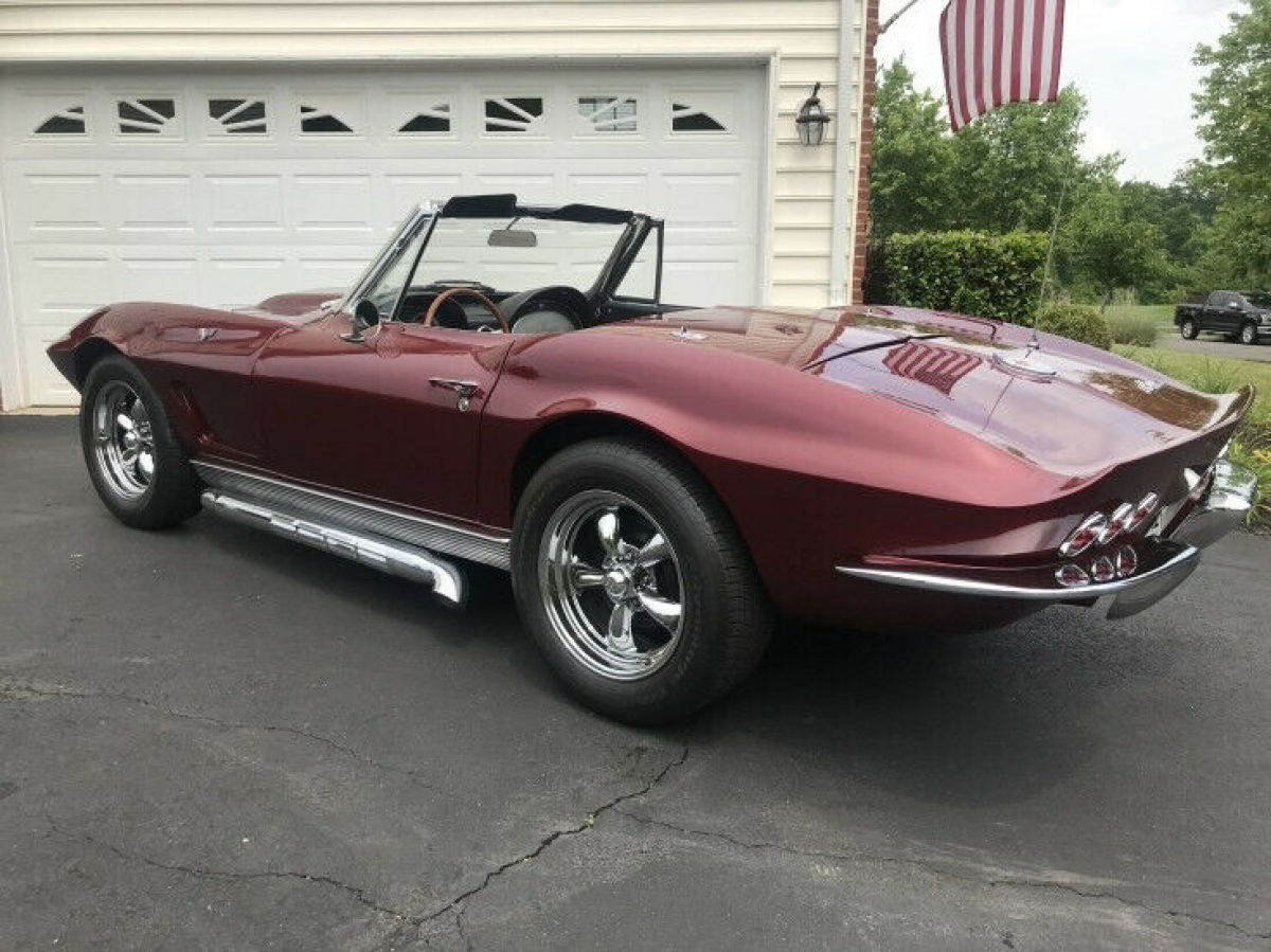 1963 Chevrolet Corvette - photo 9