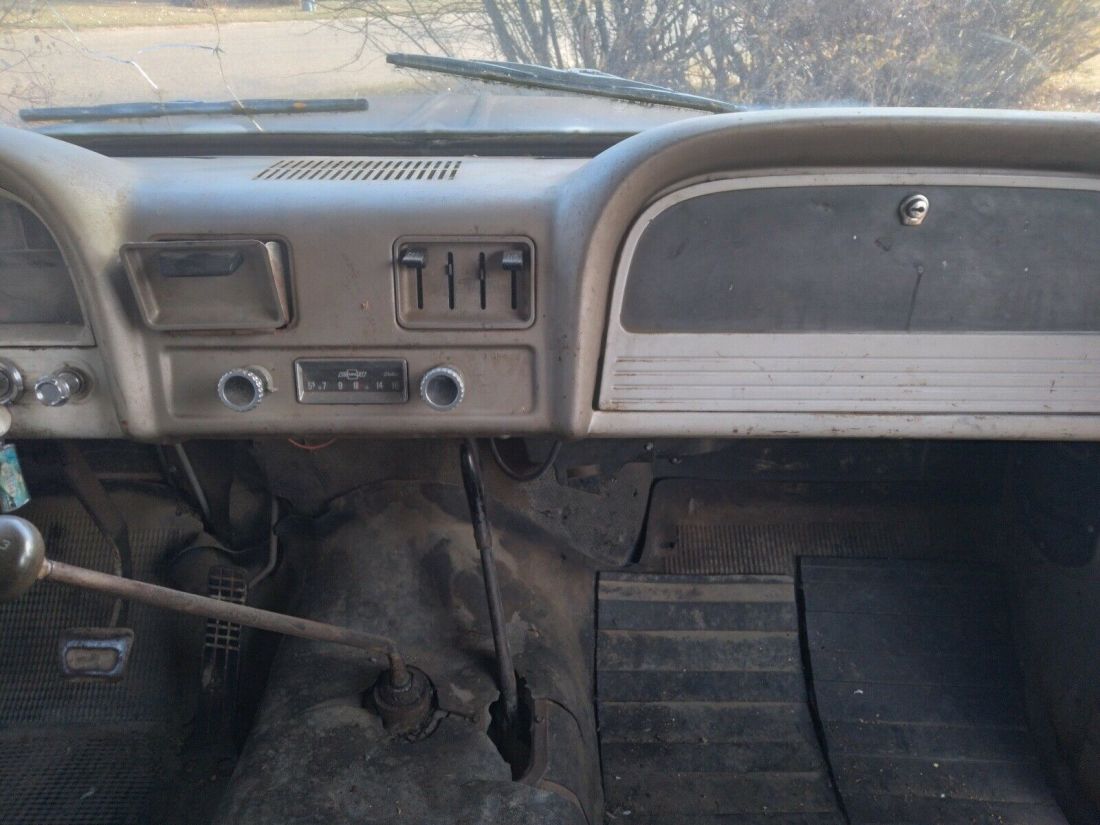 1963 Chevrolet Flat Bed Dually With Hoist Custom Cab - photo 9