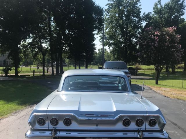 1963 Chevrolet Impala SS - photo 2