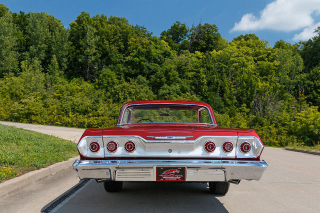 1963 Chevrolet Impala 4 Speed - photo 9
