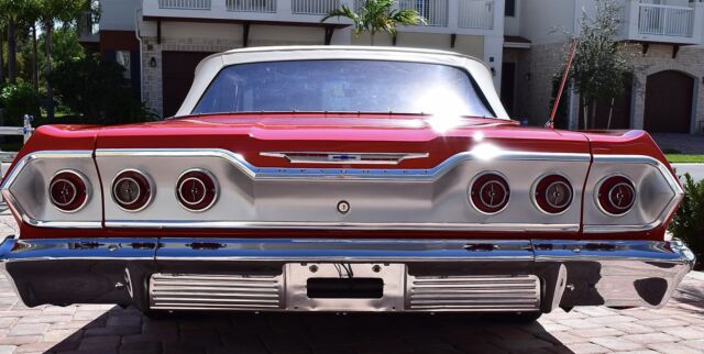 1963 Chevrolet Impala Convertible - photo 4