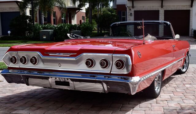 1963 Chevrolet Impala Convertible - photo 12