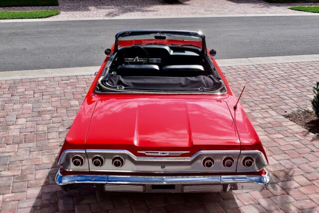 1963 Chevrolet Impala Convertible - photo 7
