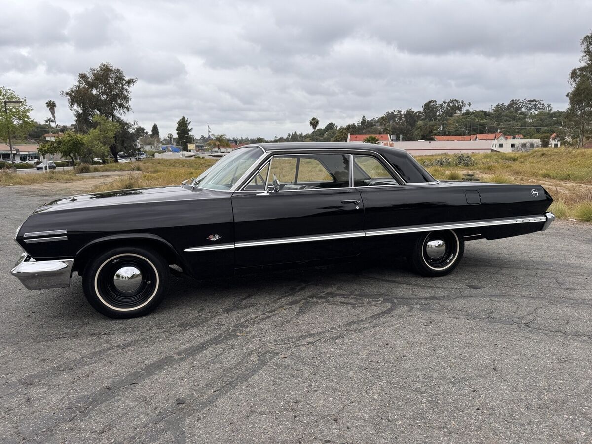 1963 Chevrolet Impala - photo 2