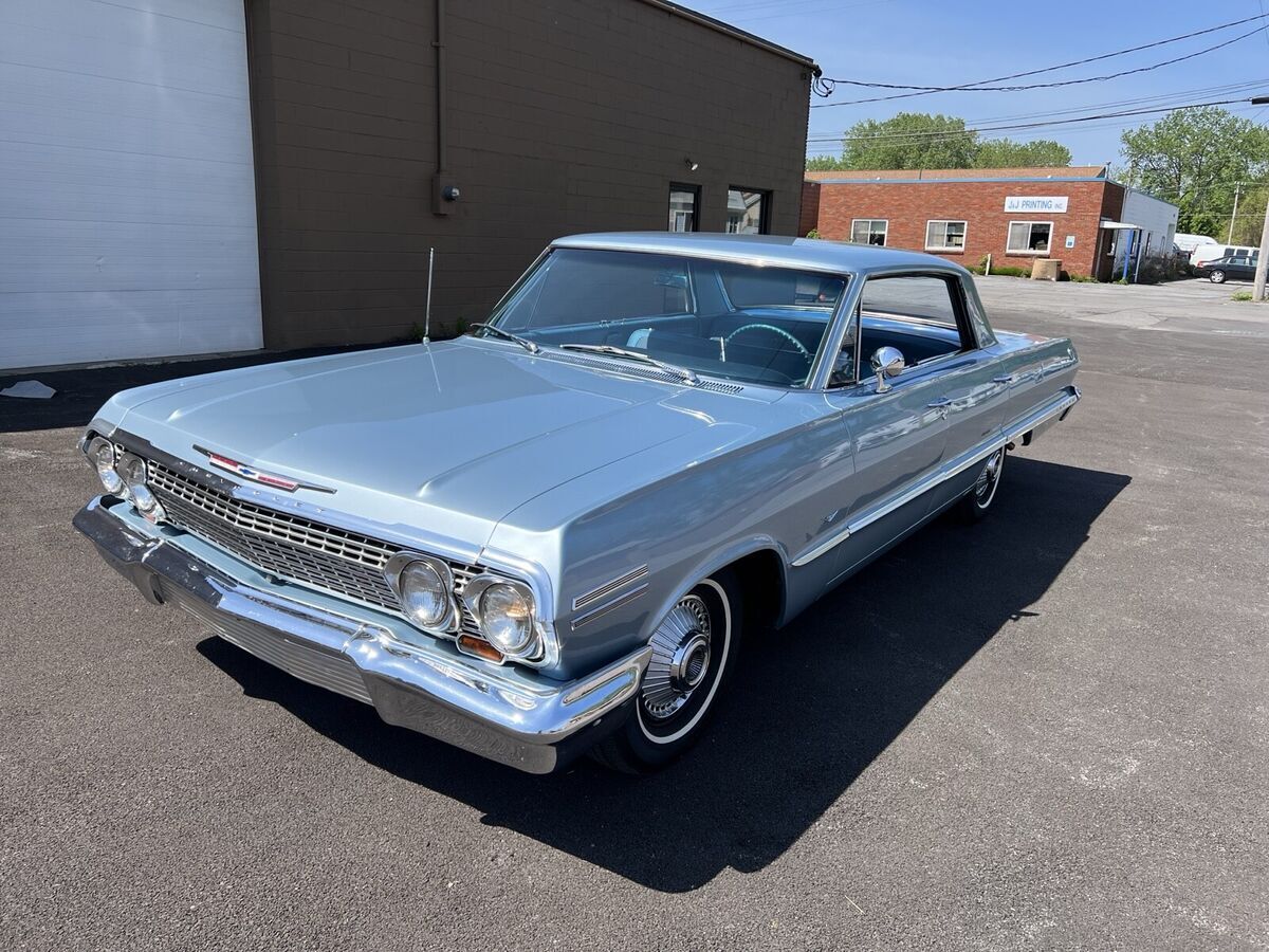 1963 Chevrolet Impala Sport Sedan - photo 6