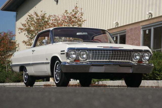 1963 Chevrolet Impala Base - photo 2