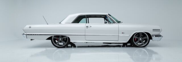 1963 Chevrolet Impala SS - photo 10