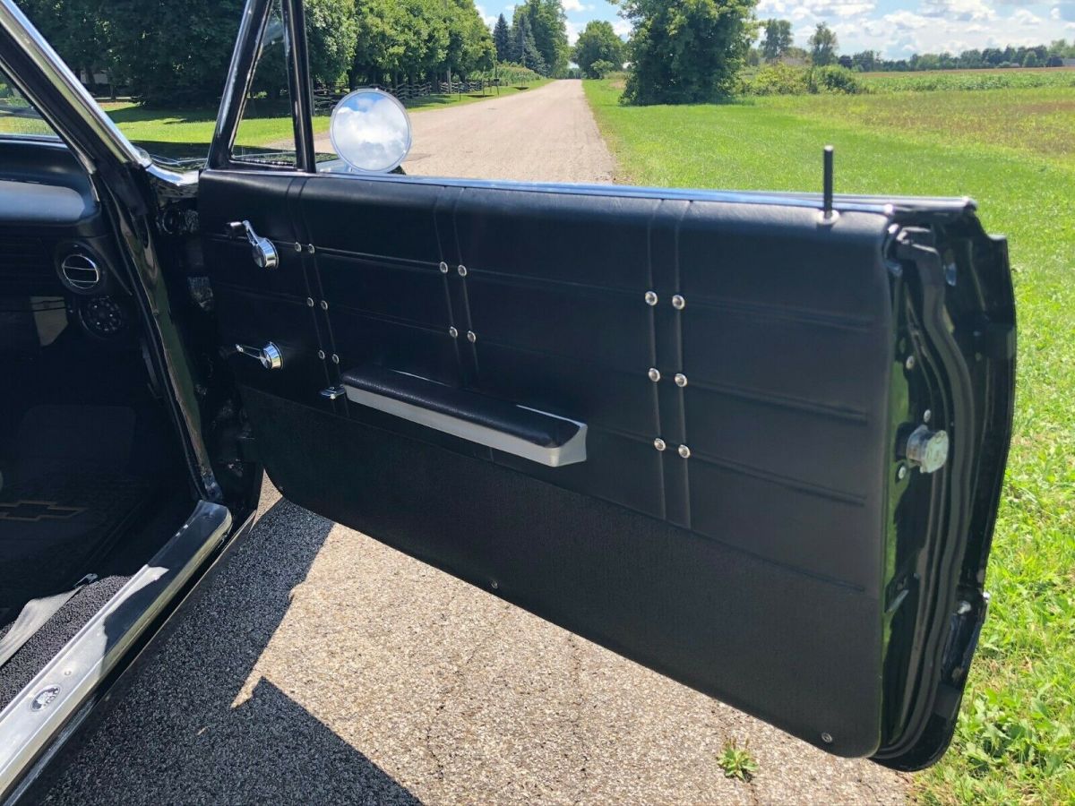 1963 Chevrolet Impala SS - photo 12