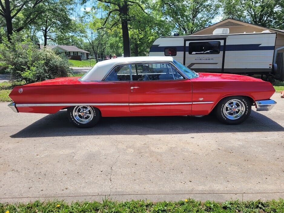 1963 Chevrolet Impala - photo 2