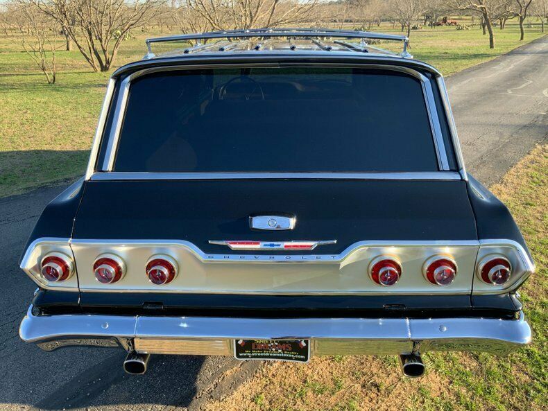 1963 Chevrolet Impala Wagon, Factory A/C, PS, PB, PW, Power Seats - photo 5
