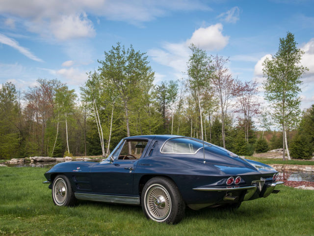 1963 Chevrolet Corvette split window coupe - photo 2