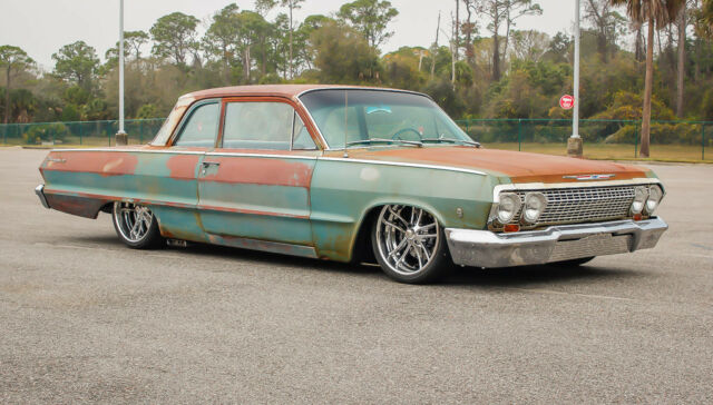 1963 Chevrolet Impala - photo 2