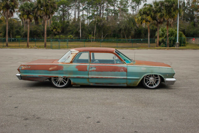 1963 Chevrolet Impala - photo 3