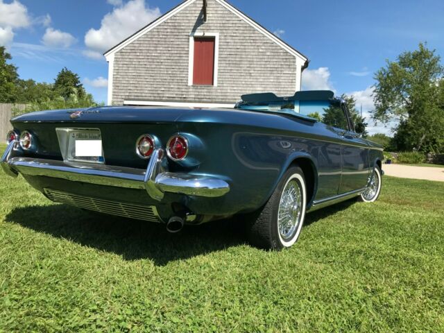 1963 Chevrolet Corvair Spyder - photo 5