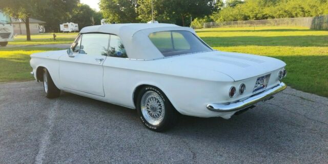 1963 Chevrolet Corvair Spyder Turbo - photo 2
