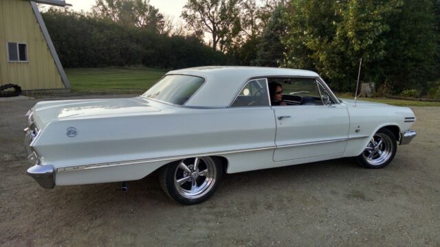 1963 Chevrolet Impala - photo 12